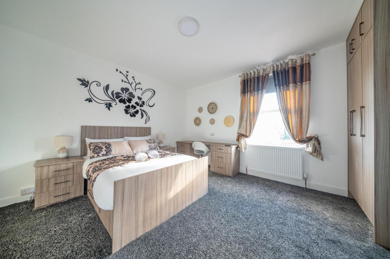 *Rc12S* For Your Most Relaxed & Cosy Stay + Free Parking + Free Fast Wifi * 利兹 外观 照片